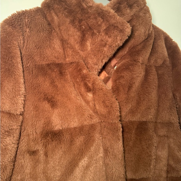 Puffer Jacket - Picture 3 of 11